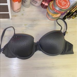 34 B bra with jewels